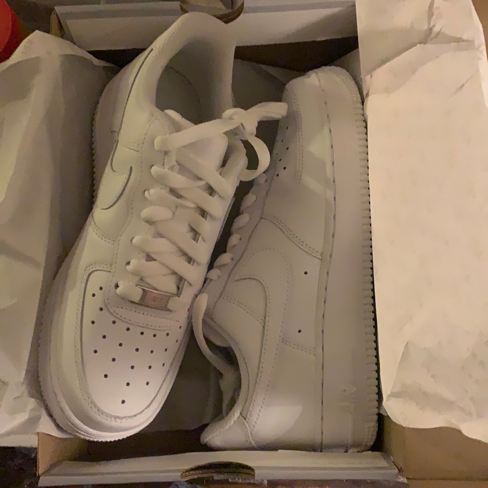 Brand new in box size 7.5 women’s Air Force 1’s